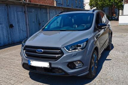 Ford Kuga 72.000 km 17.000 &euro; Gelsenkirchen 45879