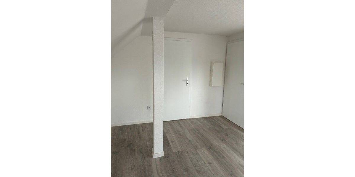 Etagenwohnung Gelsenkirchen Scholven - 1 Zimmer, 40 m&sup2;, 289&euro; | Angebot:26826657