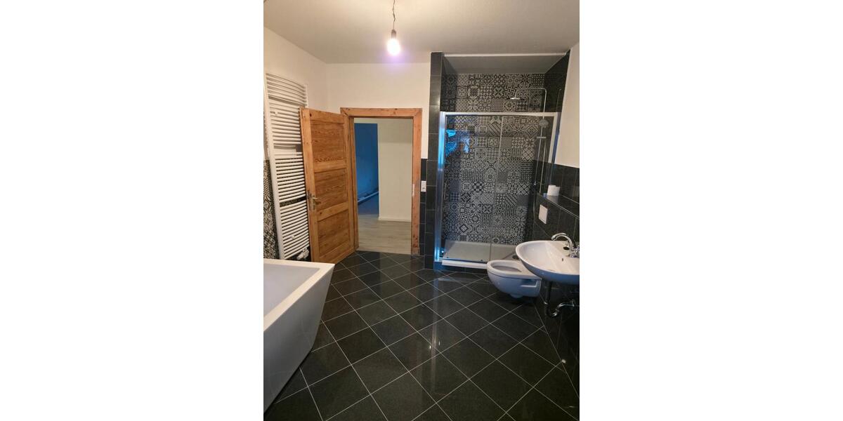 Etagenwohnung Bochum Altenbochum - 4 Zimmer, 90 m&sup2;, 750&euro; | Angebot:26384342