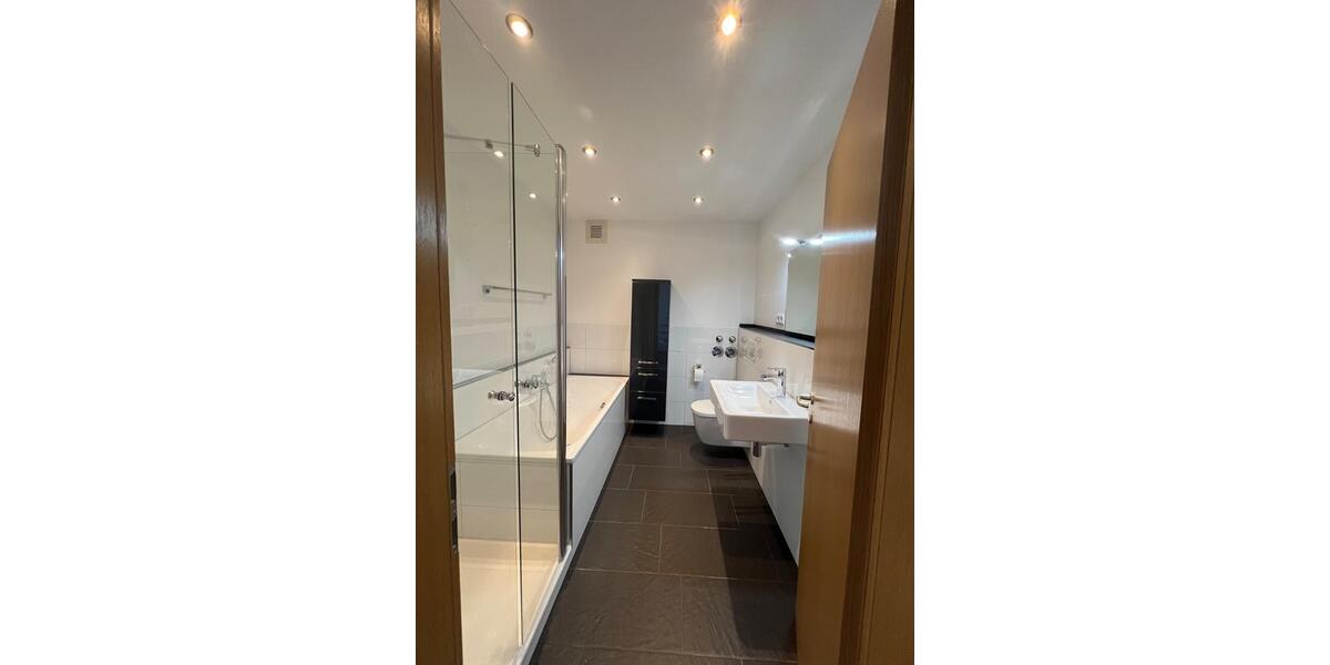 Maisonettenwohnung Velbert Pöthen - 3 Zimmer, 79 m&sup2;, 800&euro; | Angebot:26313854
