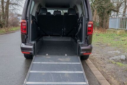 VW Caddy 97.320 km 26.900 &euro; Marl 45772