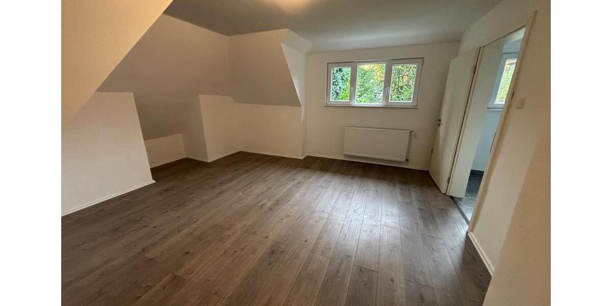Neuer Ausbau - Erstbezug - Elberfeld Kruppstr. - 2,5 Zi. Wohnung 2.5 zimmer