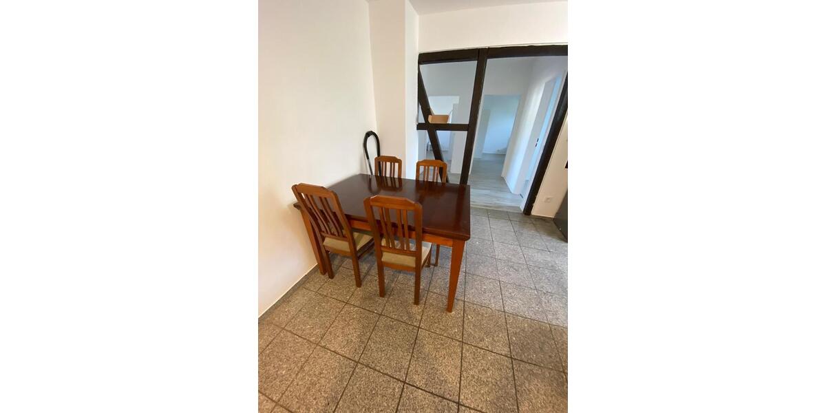 Schöne 4 Zimmer Wohnung möbliert im Herzen von Velbert 4 zimmer