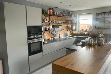 Wohnung Bochum Bochum-Südwest - 4 Zimmer, 160 m&sup2;, 1.260&euro; | Angebot:26380609