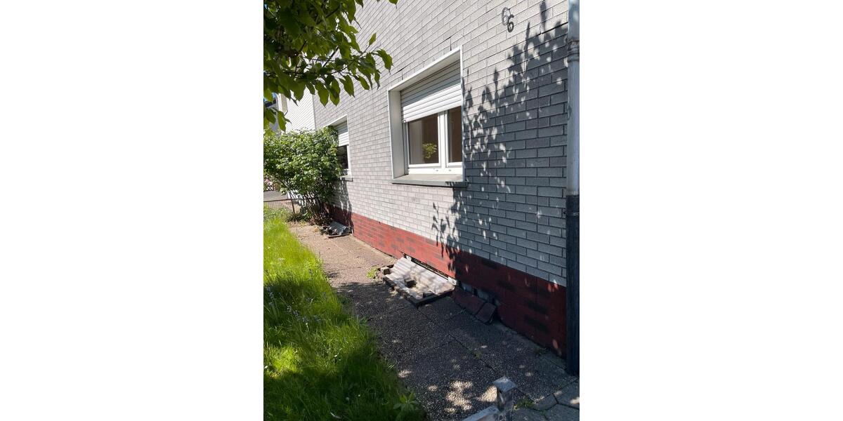 Einfamilienhaus Duisburg - 6 Zimmer, 150 m&sup2;, 2.160&euro; | Angebot:26215500