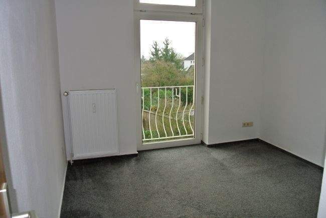 In einem Patrizierhaus mit hohen Decken befindet sich eine 4 Zimmer-Wohnung mit neuer Ausstattung für Altbauliebhaber**** 4 zimmer