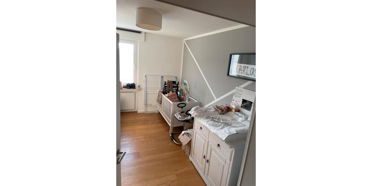 Modernisierte 3,5 Zimmer Wohnung mit Kamin 3.5 zimmer