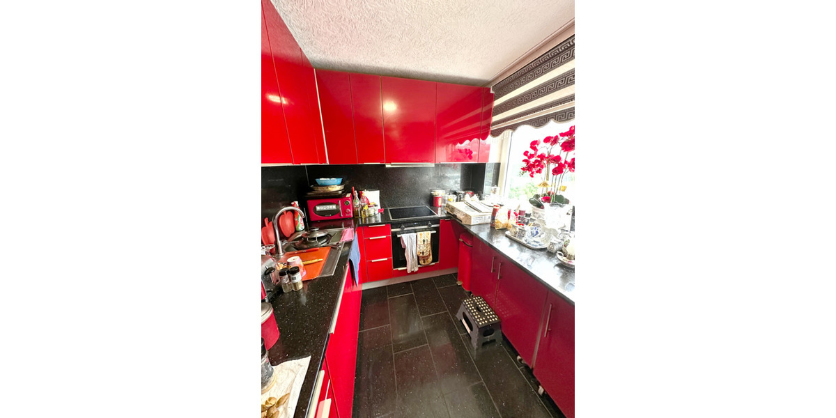 Entwickelbare 3-Zimmer Wohnung mit Balkon in Citylage von Ratingen! 3 zimmer