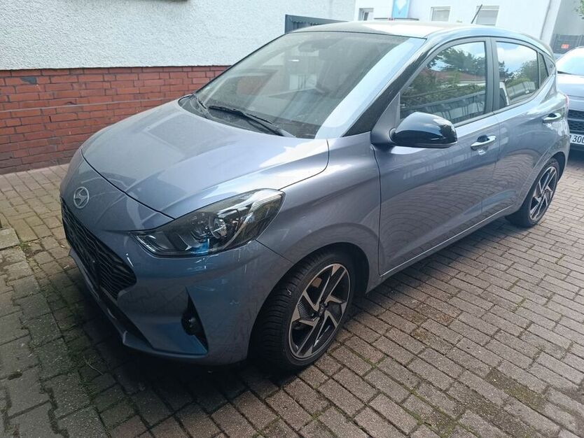 i10