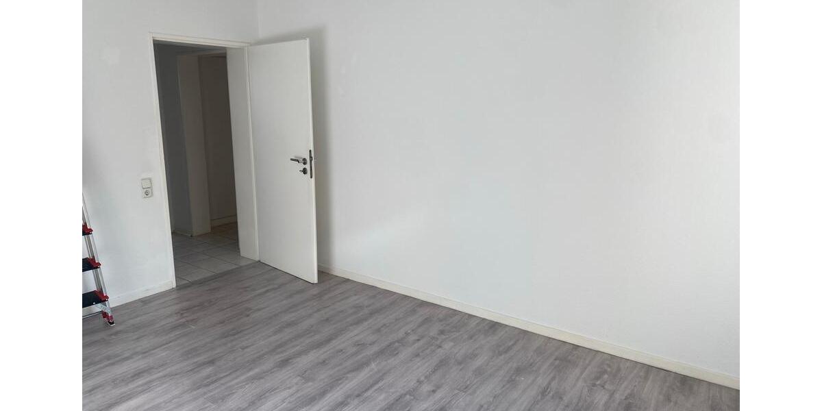 Hochparterre Oberhausen Alstaden - 4 Zimmer, 75 m&sup2;, 750&euro; | Angebot:26094746