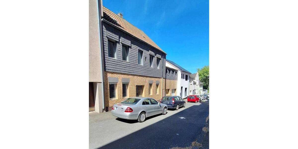 Einfamilienhaus Dortmund Hörde - 9 Zimmer, 168 m&sup2;, 239.000&euro; | Angebot:26156542