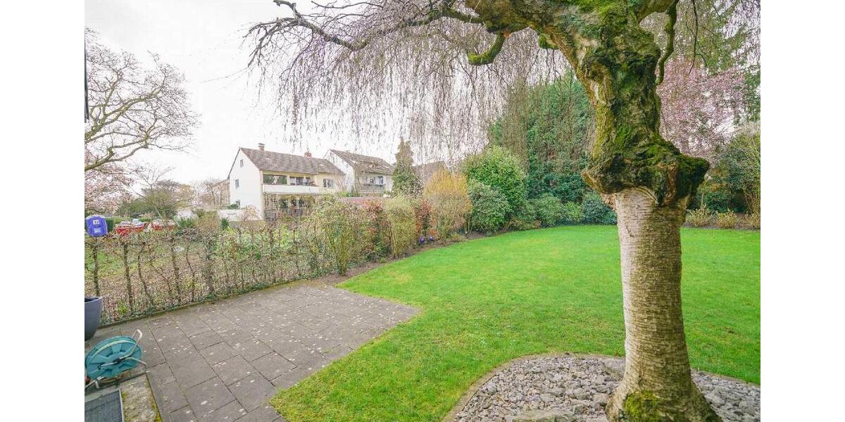 Erdgeschoßwohnung Ratingen - 3 Zimmer, 110 m&sup2;, 1.485&euro; | Angebot:26088479