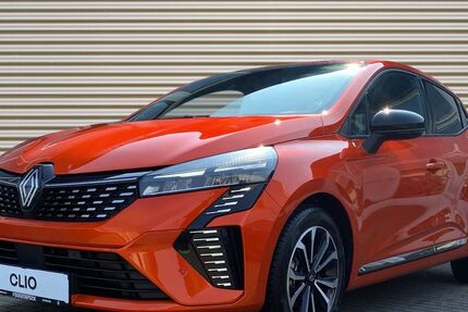 Renault Clio 2.500 km 21.140 € Duisburg 47059