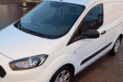Ford Transit Courier 36.692 km 13.000 &euro; Hattingen 45525