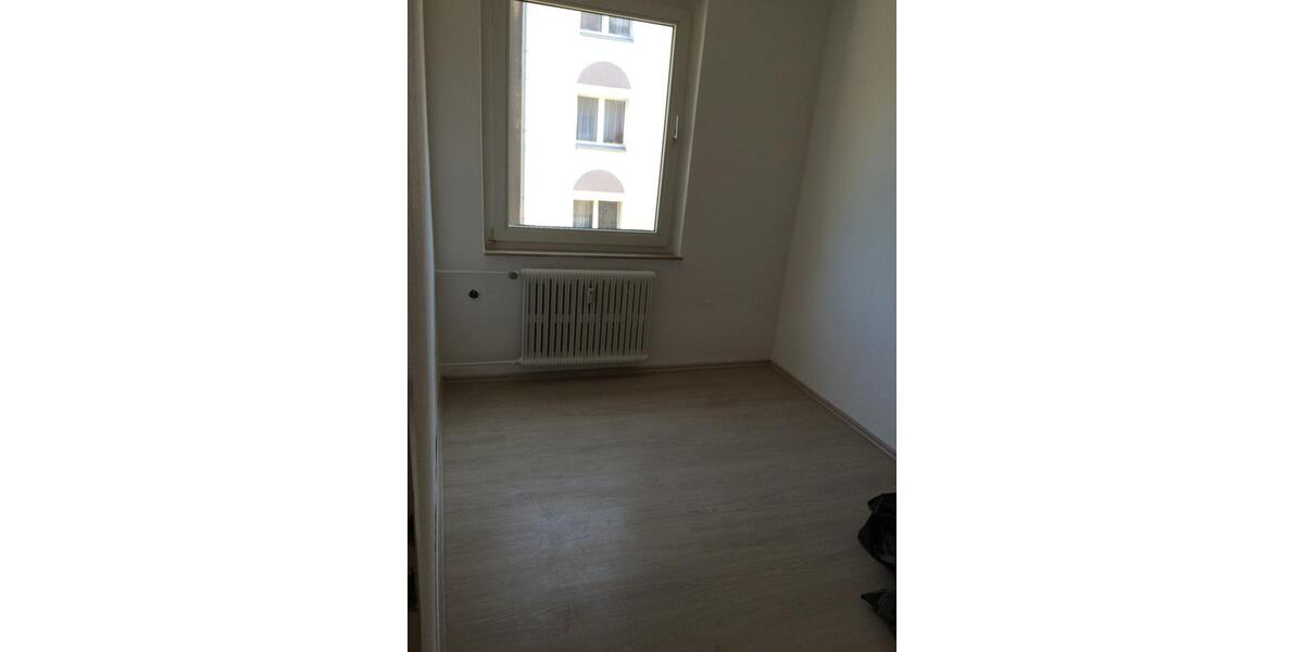 Etagenwohnung Gelsenkirchen Gelsenkirchen-Mitte - 3 Zimmer, 57 m&sup2;, 70.000&euro; | Angebot:24677780