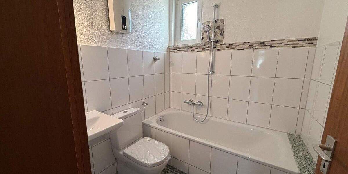 Etagenwohnung Duisburg Wedau - 4 Zimmer, 75 m&sup2;, 224.900&euro; | Angebot:24305148