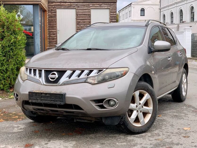 Nissan Murano 274.009 km 2.200 € Gelsenkirchen 45884