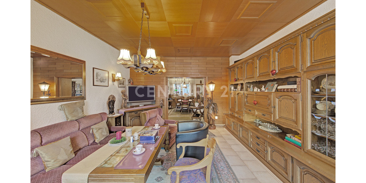 Aufgepasst! Entwicklungsfähiges Zinshaus mit angrenzendem Bau-Gewerbegrundstück - Mehrfamilienhaus, Wohnhaus Castrop-Rauxel Habinghorst Rauxel Habinghorst | Angebot:23544542