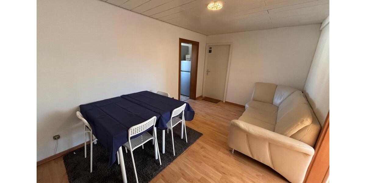 Dachgeschoßwohnung Bochum Bochum-Mitte - 1 Zimmer, 20 m&sup2;, 400&euro; | Angebot:25625225