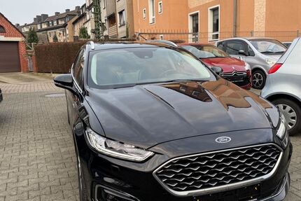 Ford Mondeo 78.850 km 20.500 &euro; Oberhausen 46117