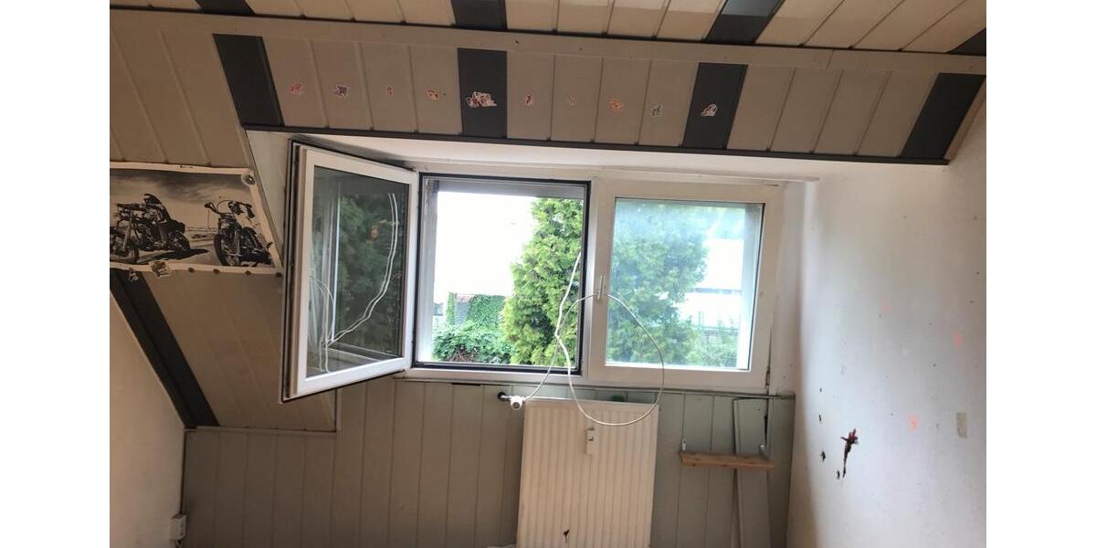 Doppelhaushälfte Essen Stadtbezirk IV - 9 Zimmer, 160 m&sup2;, 360.000&euro; | Angebot:27158246