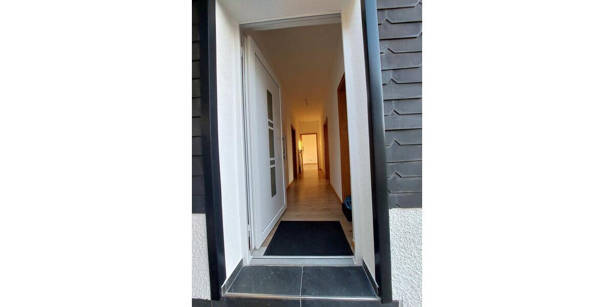 3 Zimmer Erdgeschosswohnung 1 zimmer