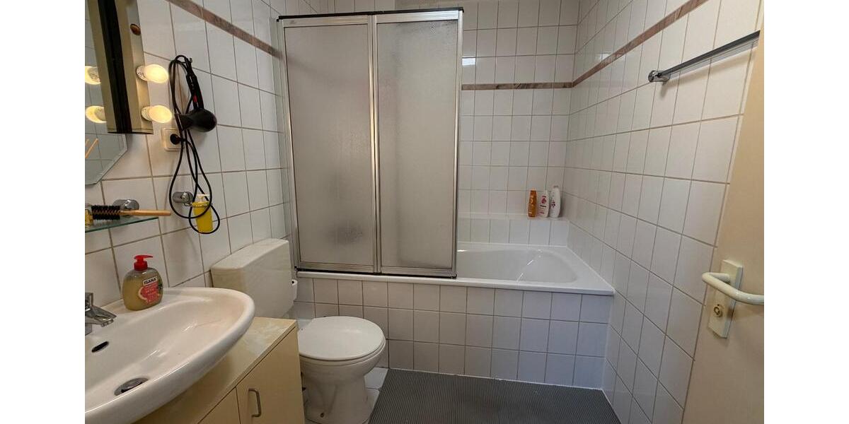 Etagenwohnung Ratingen Hösel - 3 Zimmer, 80 m&sup2;, 222.000&euro; | Angebot:25649424