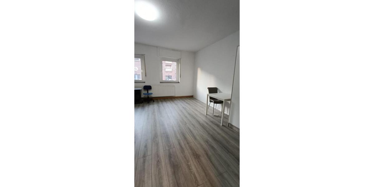 Helle 1-Zimmer Wohnung in Rheinhauserstr. 173, Duisburg-Hochfeld! 1.5 zimmer