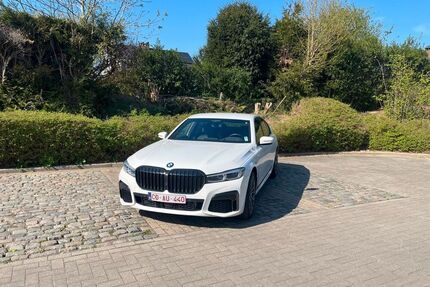 BMW 730