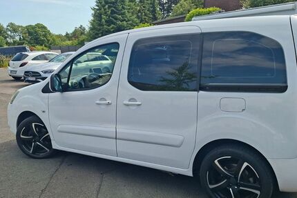 Citroen Berlingo 91.200 km 12.999 &euro; Dortmund 44265
