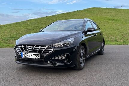 Hyundai i30 45.691 km 16.500 € Castrop-Rauxel 44577