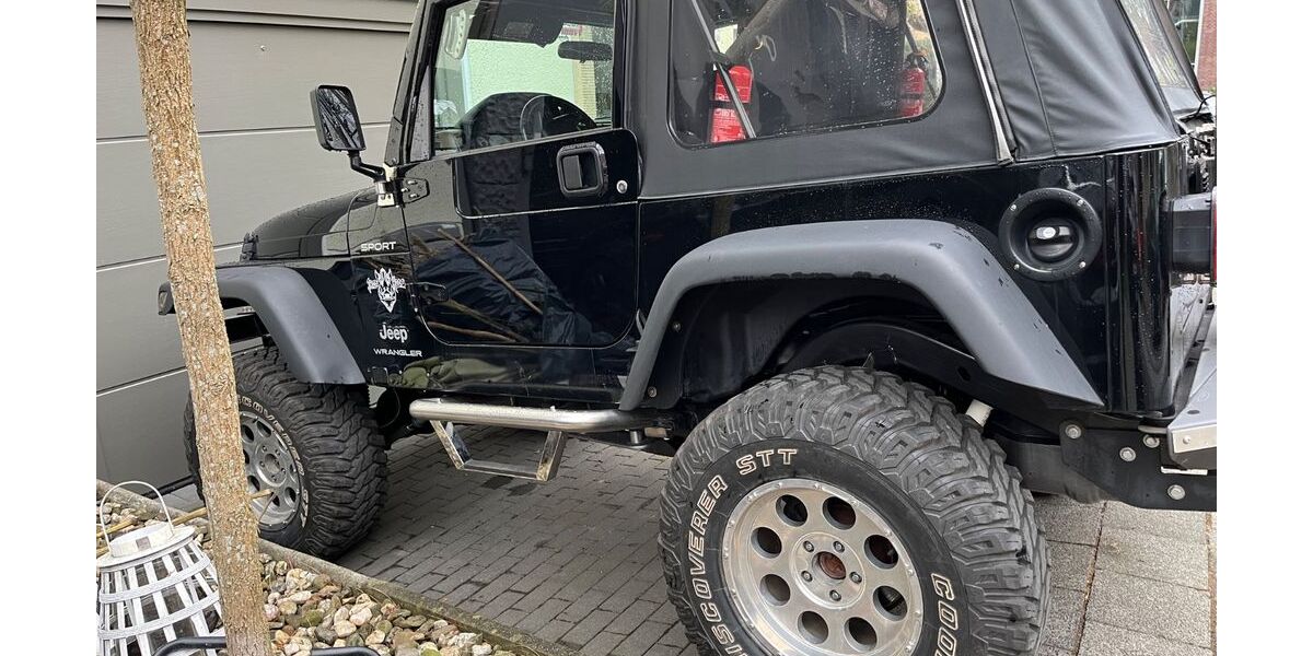 Jeep Wrangler 99.999 km 28.500 &euro; Bochum 44789