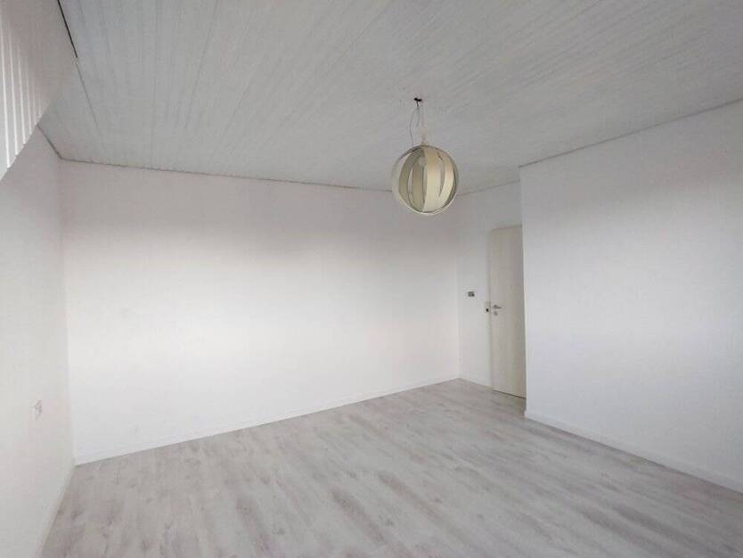 Preisschnäppchen 4-Zimmer-Wohnung mit Balkon in zentraler, grüner & bevorzugter Wohnlage in Dorsten Holsterhausen- Ideal für Familien & Paare !