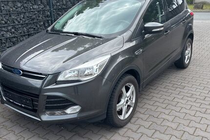 Ford Kuga 38.646 km 11.990 &euro; Dortmund 44145
