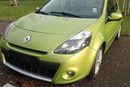 Renault Clio 221.500 km 1.900 &euro; Recklinghausen 45659