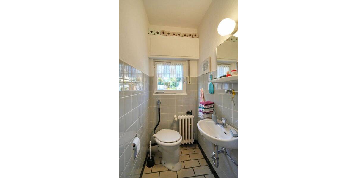 Familienfreundliche Doppelhaushälfte auf großem Erbpachtgrundstück in Stadtgarten-Nähe 6 zimmer