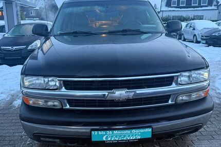 Chevrolet Suburban 180.000 km 9.999 &euro; Essen 45355
