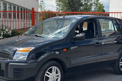 Ford Fusion 85.000 km 2.990 € Herten 45701