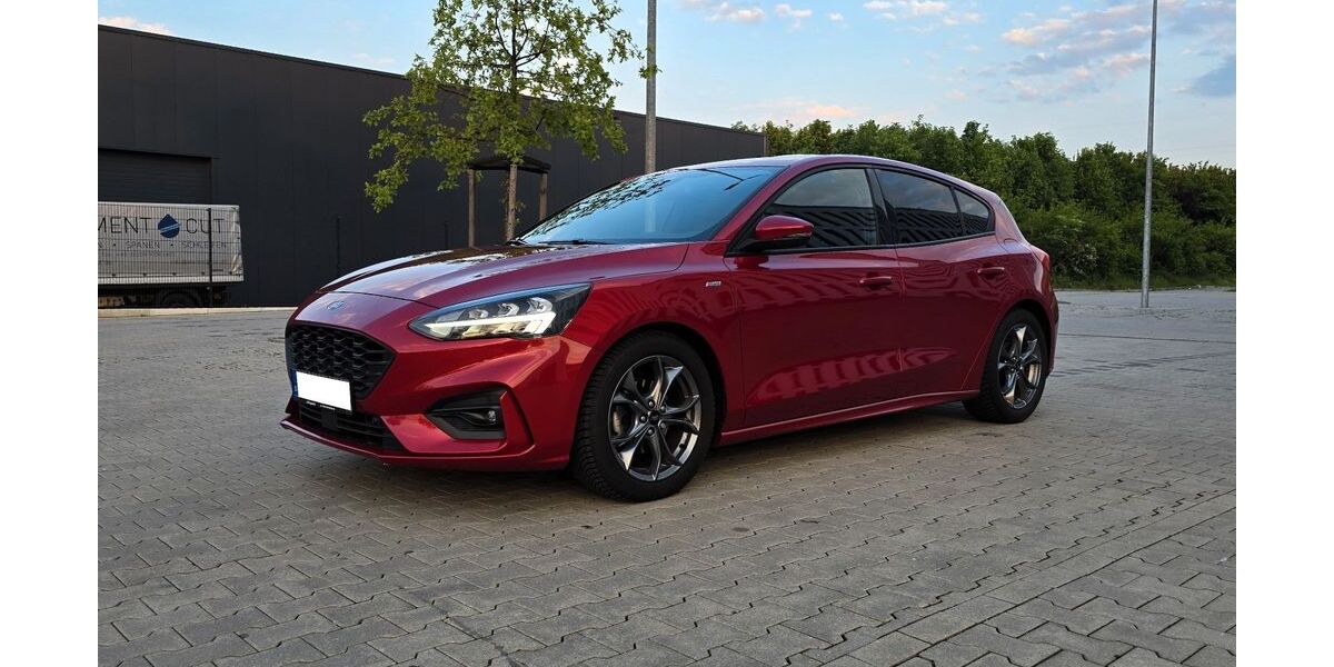 Ford Focus 70.380 km 17.399 &euro; Gelsenkirchen 45886