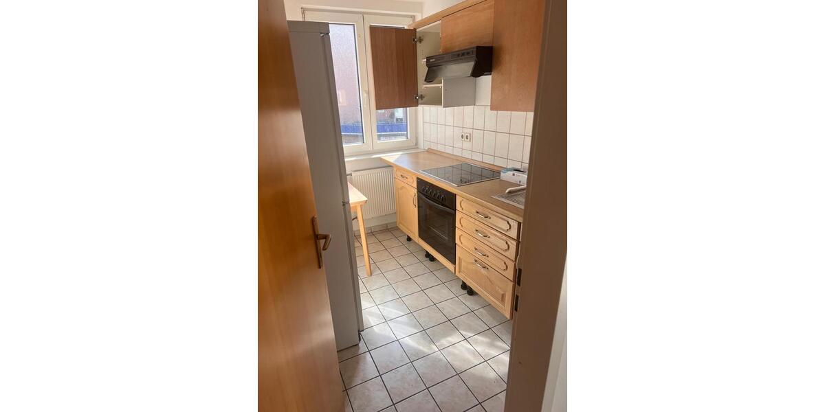Dachgeschoßwohnung Wuppertal Elberfeld - 1 Zimmer, 65 m&sup2;, 800&euro; | Angebot:26103002