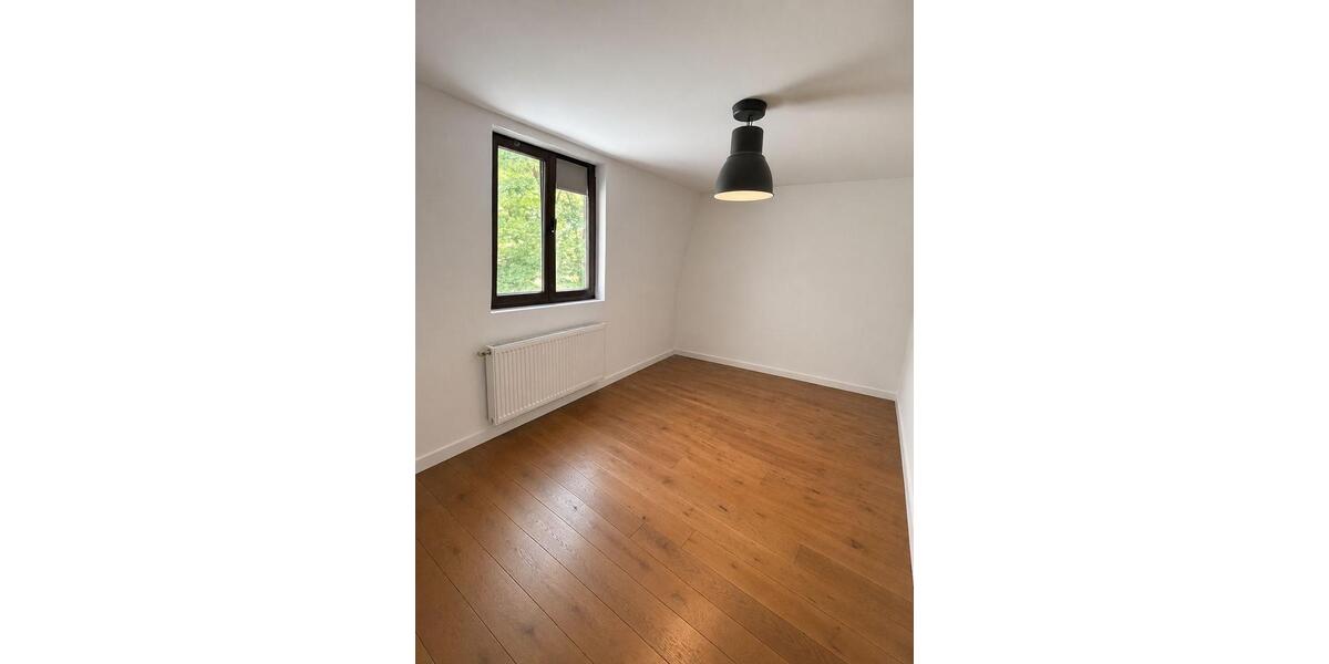 Maisonettenwohnung Wuppertal Gemarkung Barmen - 5.5 Zimmer, 140 m&sup2;, 1.600&euro; | Angebot:26384314