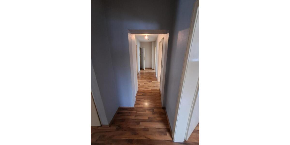 Helle 4-Zimmer-Wohnung in Duisburg mit Balkon 4 zimmer