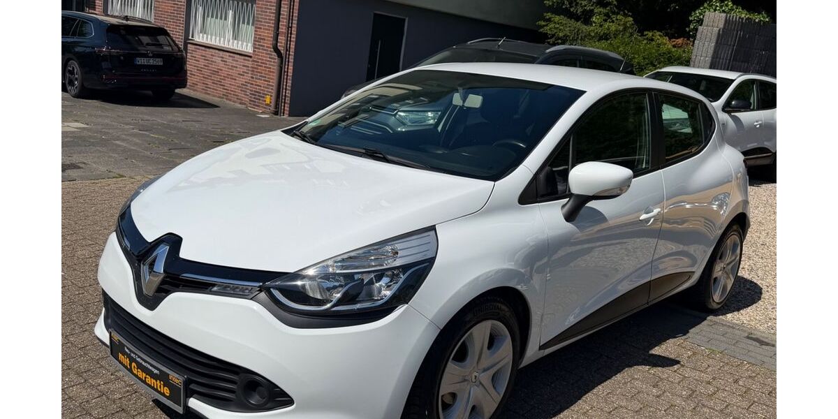 Renault Clio 130.000 km 4.999 &euro; Essen 45147