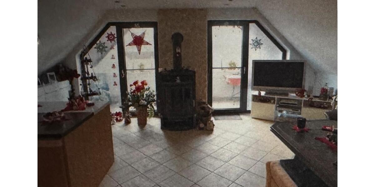 Dachgeschoßwohnung Wuppertal Gemarkung Langerfeld - 2 Zimmer, 45 m&sup2;, 750&euro; | Angebot:26330100