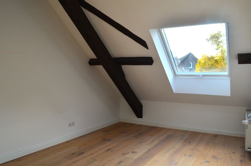 Geräumiges Reihenhaus mit Flair sucht nette Mieter! 4.5 zimmer