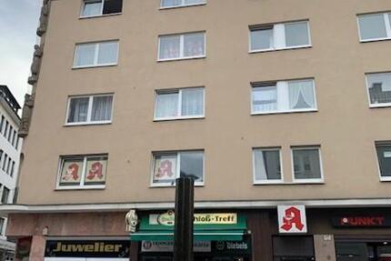 Auto? Unnötig! Mitten in der City: zentrale 4-Zimmer-Wohnung (keine Zahlung über das Jobcenter) zimmer