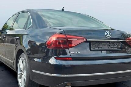 VW Passat 75.800 km 11.999 € Gelsenkirchen 45897