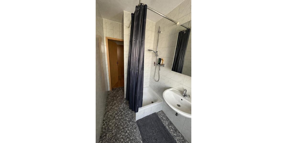 Etagenwohnung Bochum Günnigfeld - 1 Zimmer, 38 m&sup2;, 400&euro; | Angebot:25416999