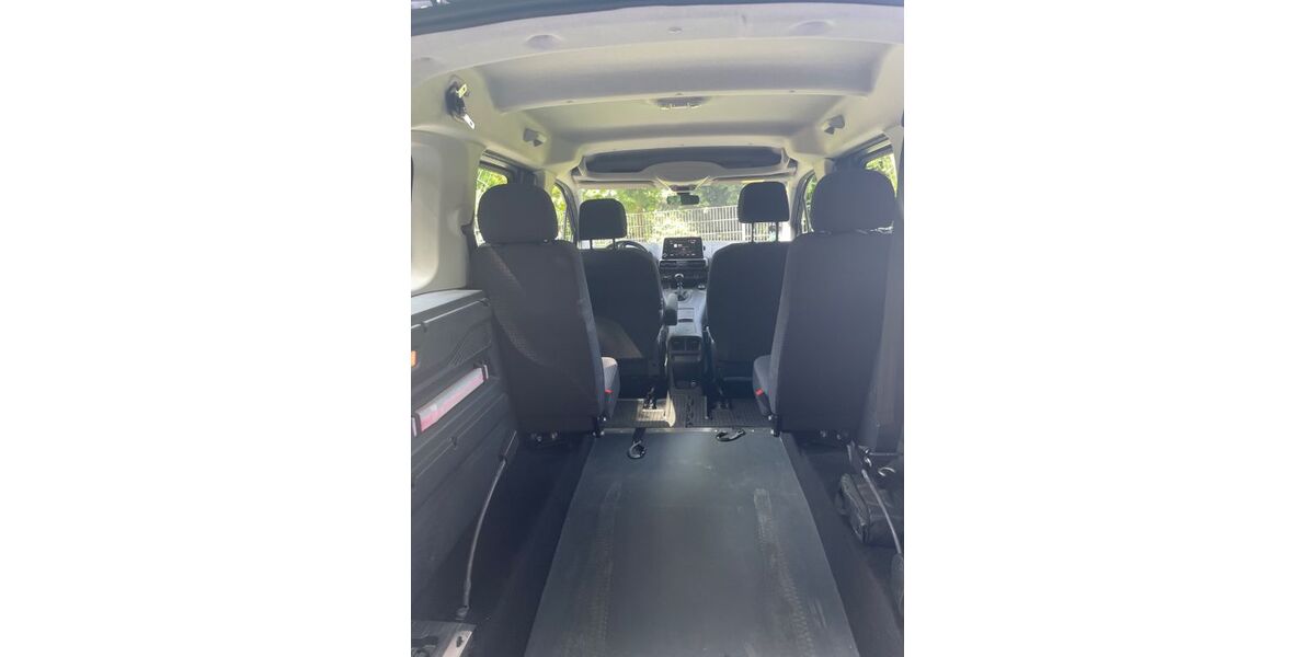 Opel Combo Life 88.000 km 20.900 &euro; Dortmund 44149