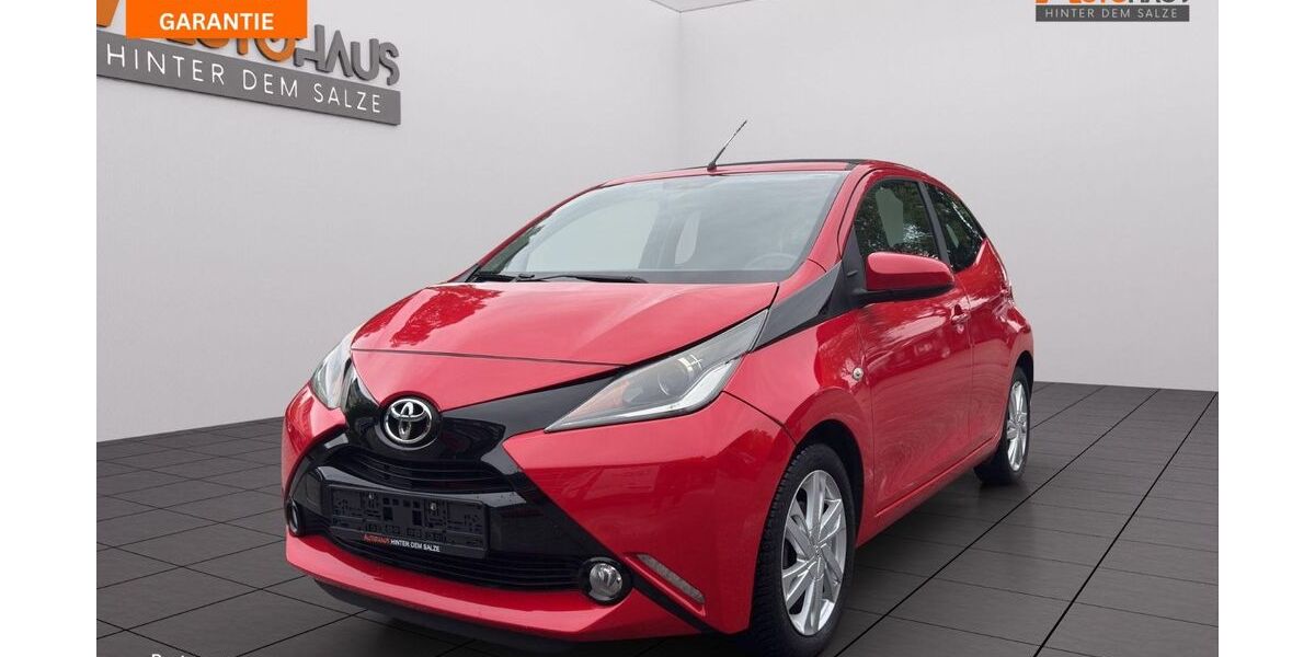 Toyota Aygo (X) 122.000 km 6.690 &euro; Dortmund 44149